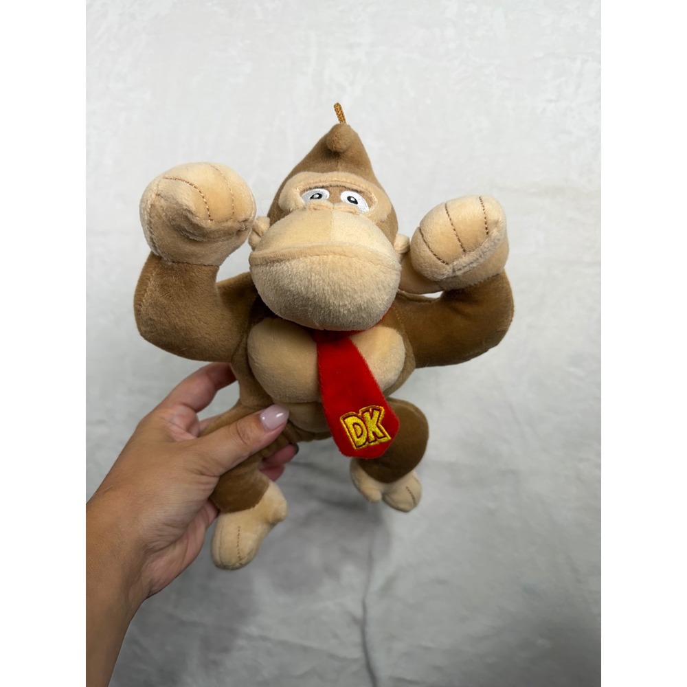 Nintendo Super Mario Donkey Kong 8" Brown Plush Toy DK Tie